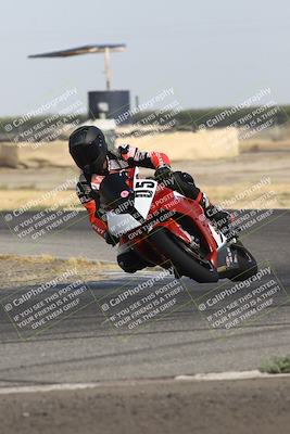media/Sep-07-2024-Pacific Track Time (Sat) [[9bb89f5e83]]/A group/Phone Wall Paper 1000am/